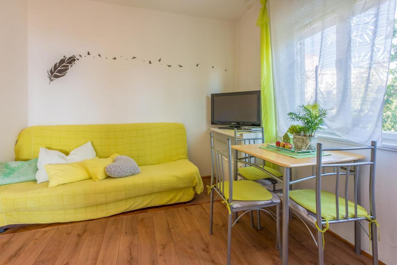 Apartments Marmar Crikvenica Exterior photo